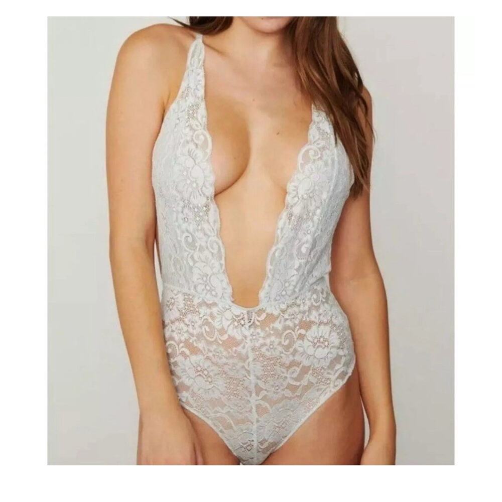 We Are HAH Comin' In Haht Lace Bodysuit XS NWT $78 Something Blue Hot Stretch